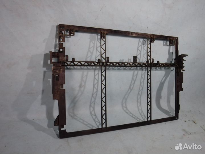 Рамка радиатора кондиционера Mercedes W221 / C216