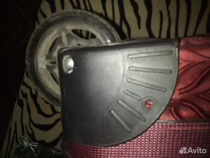 Чемодан на колесах