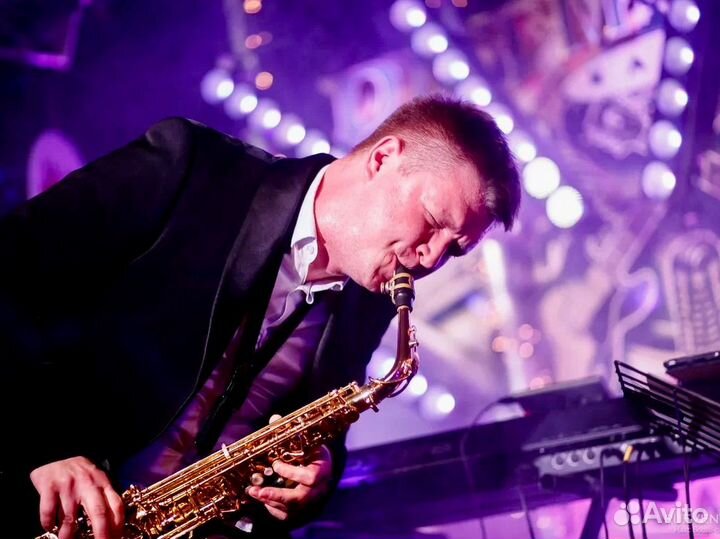 Саксофонист на праздник, музыкант на мероприятие