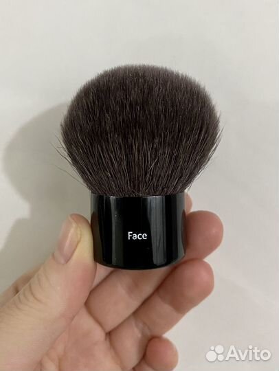 Кисть для макияжа Bobbi Brown
