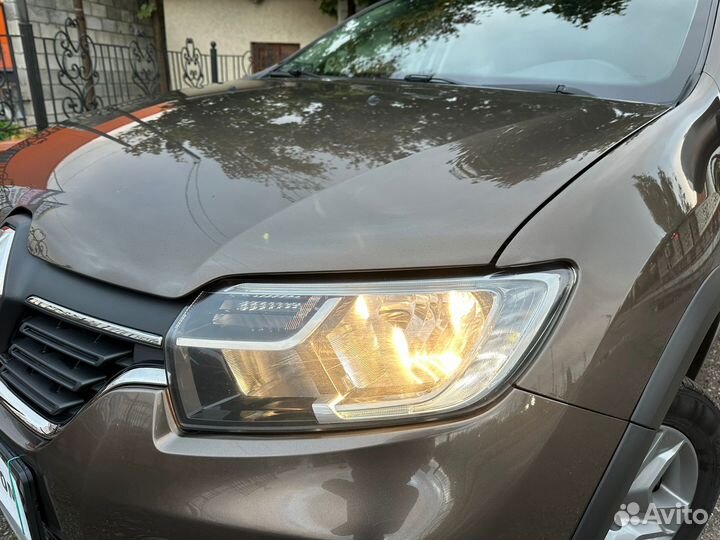 Renault Logan Stepway 1.6 МТ, 2018, 81 000 км