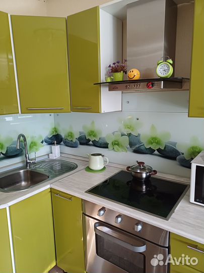 Кухонный гарнитур угловой бу