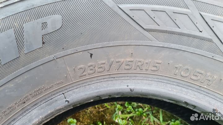 Hankook Dynapro HP2 RA33 235/75 R15 105