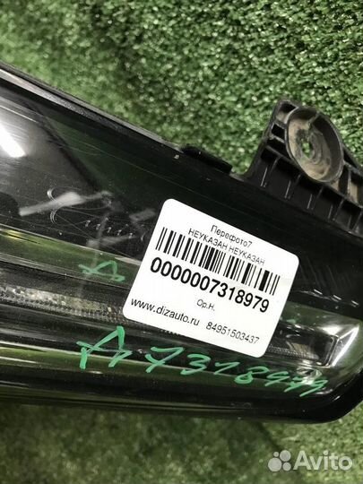 Фара левая Cadillac Escalade