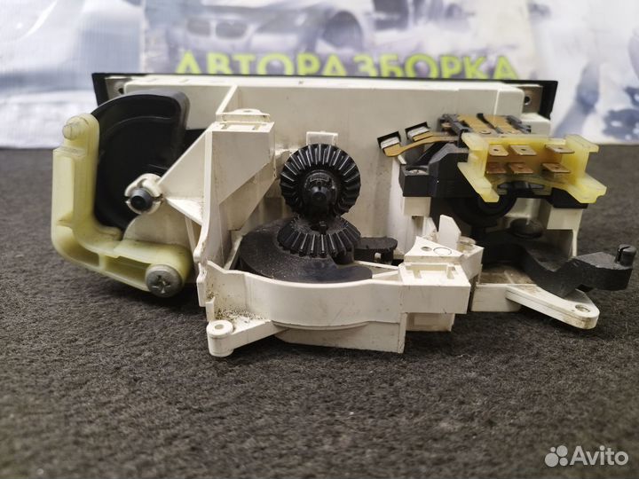 Блок управления печкой audi 80 в4