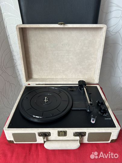 Патефон Bentley