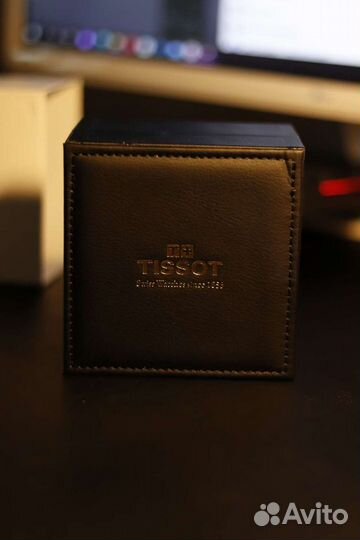 Часы механические tissot