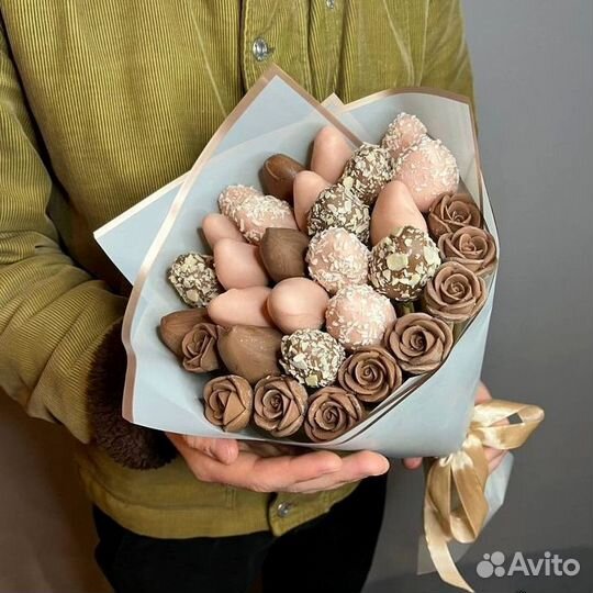 Букеты из клубники в шоколаде