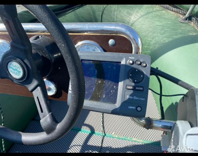 Моторная лодка