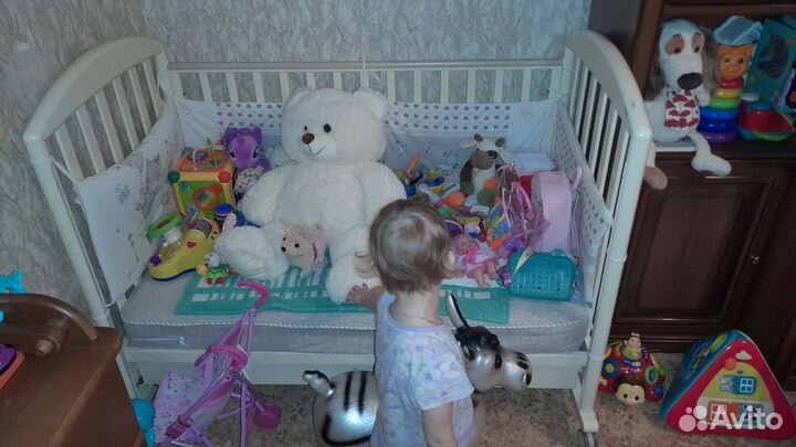 Детская кроватка