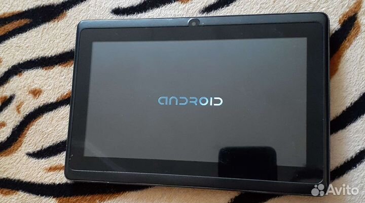 Планшет Самсунг Galaxy Tab 3