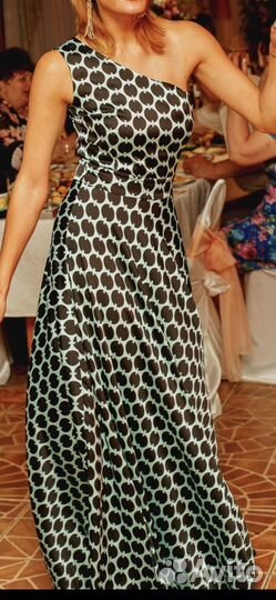 Платье вечернее (S)