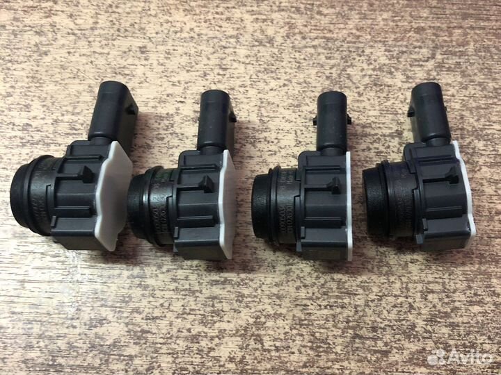 Датчик парковки Mercedes 0009050342