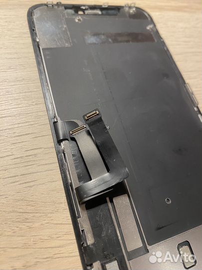 Дисплей iPhone 11