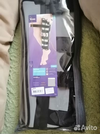 Тутор на коленный сустав