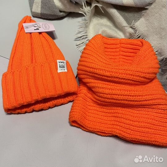 Шапка и снуд