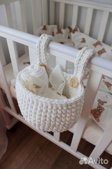 Подвесная корзина на кроватку