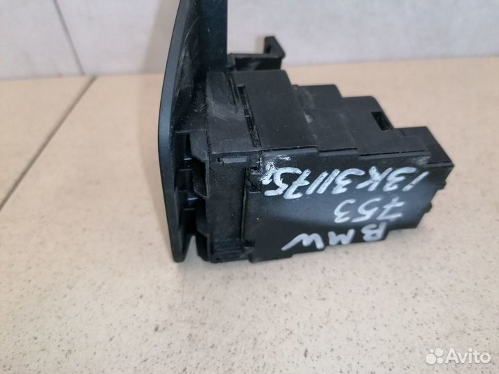 Замок зажигания 1-серия E87/E81 2004