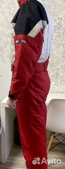 Комбинезон для катания на лыжах