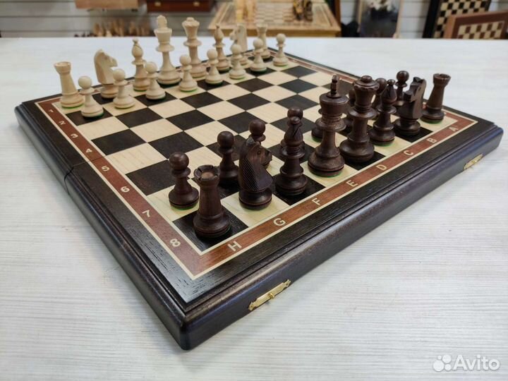 Шахматы Стаунтон черные дерево
