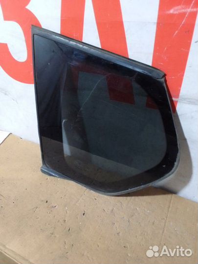 Форточка двери задняя левая Nissan X-Trail T31