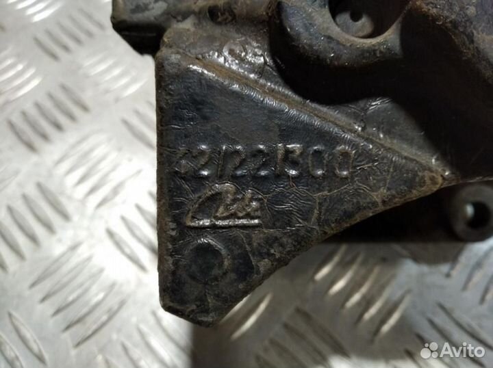 Суппорт задний правый S500 220