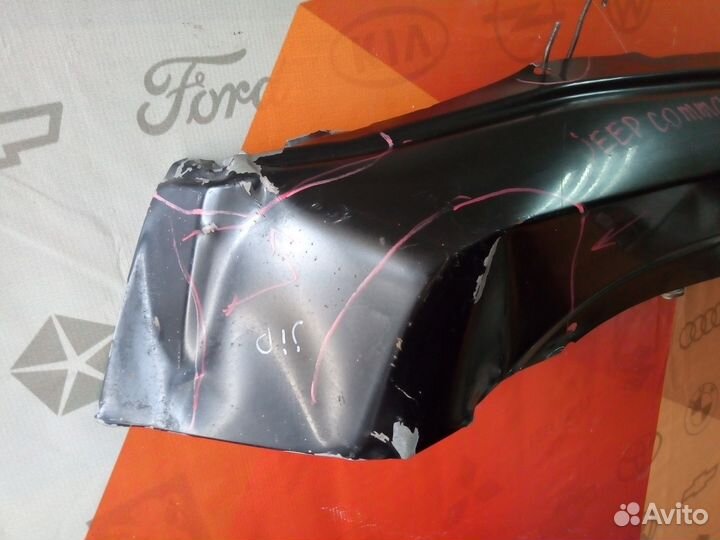 Jeep Commander XK (05-10) - крыло левое Б/У