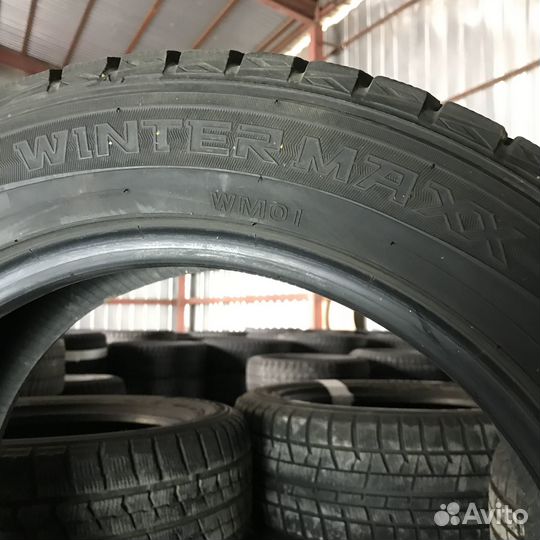 Dunlop Winter Maxx WM01 205/65 R16