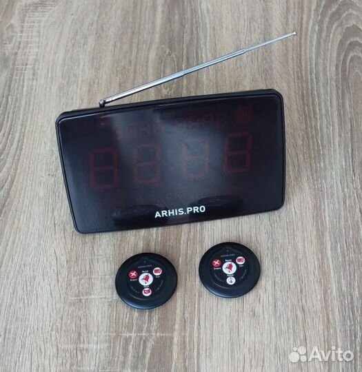 Комплект: Табло на русском и кнопка вызов официант