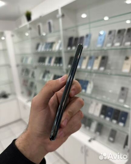 iPhone 11 Pro, 256 ГБ