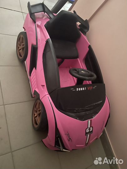 Машинка на аккумуляторе