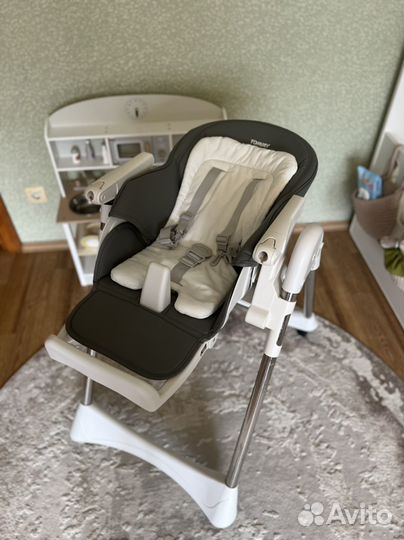 Стульчик для кормления tommy