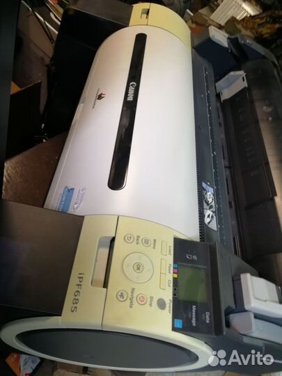 Плоттер Canon IPF685