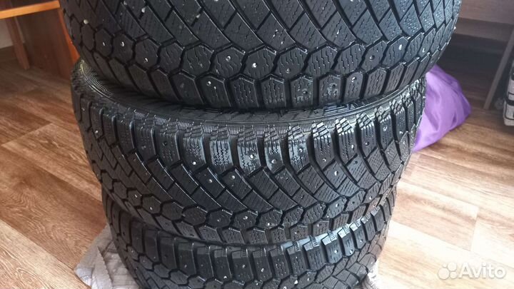 Продам колеса зимние R16