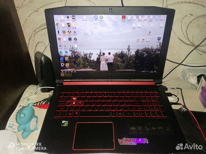 Игровой ноутбук acer nitro 5 AN515 52-56Z7