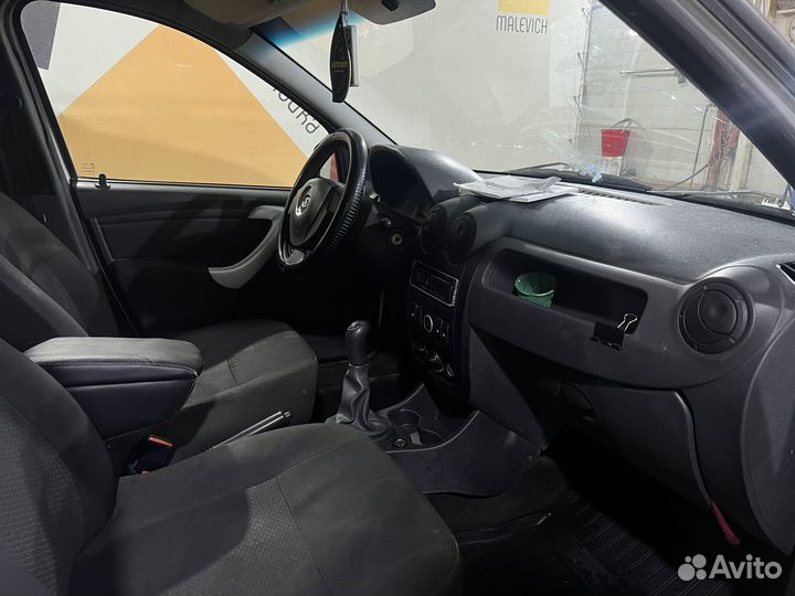 LADA Largus 1.6 МТ, 2017, 327 115 км