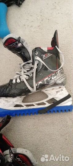 Коньки хоккейные 43 размер