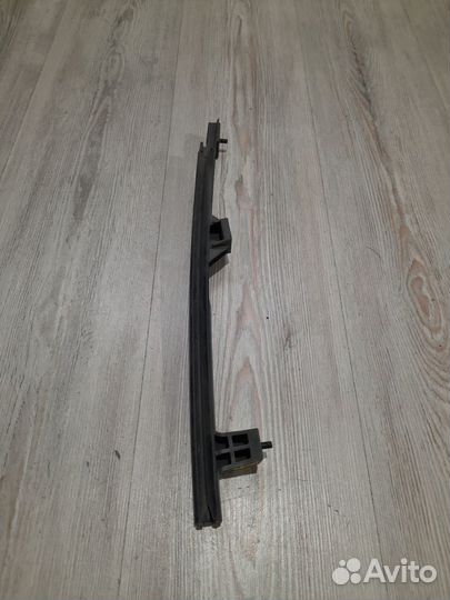 Направляющая стекла Kia soul 2 Прав