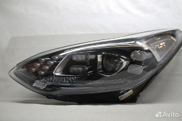 Фара левая Kia Sportage