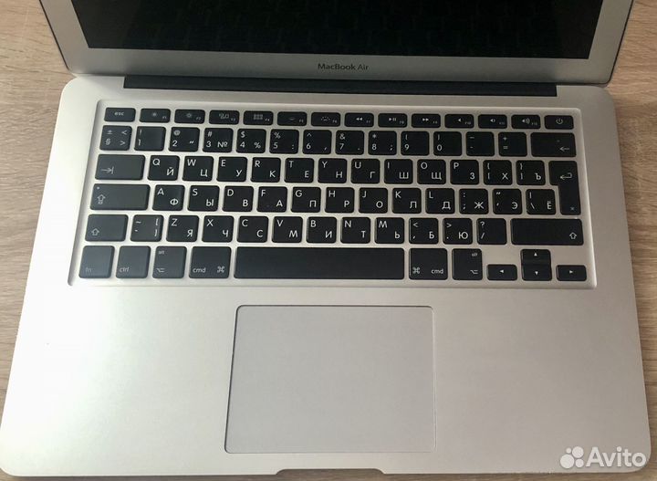 Apple MacBook Air 13 Mid 2012