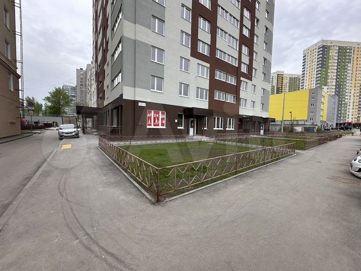 Торговая площадь, 178 м²