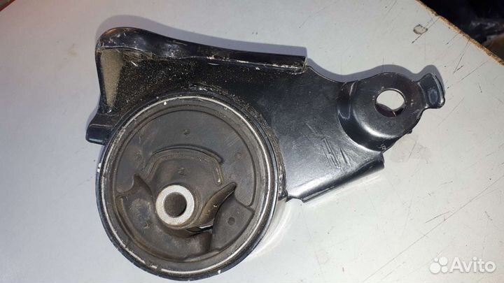 Подушка двигателя nissan x trail