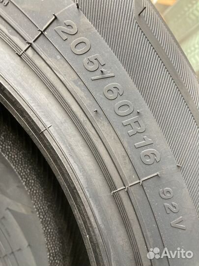 Fronway EcoGreen 66 205/60 R16 92V