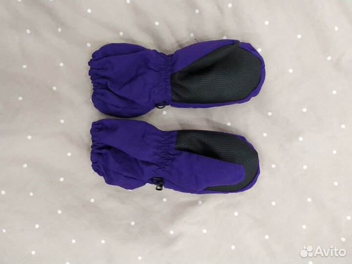 Шапка зимняя и рукавицы