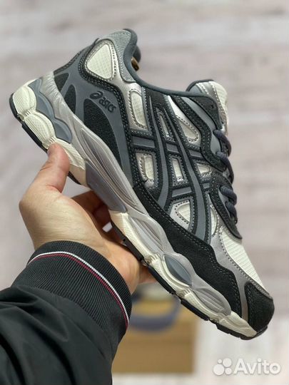 Кроссовки Asics термо