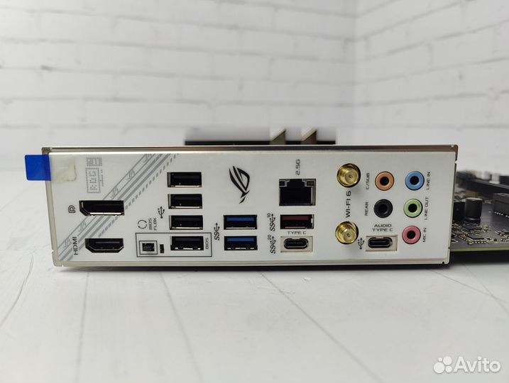 Материнская плата B560 Asus ROG strix Wi-Fi \ 1200