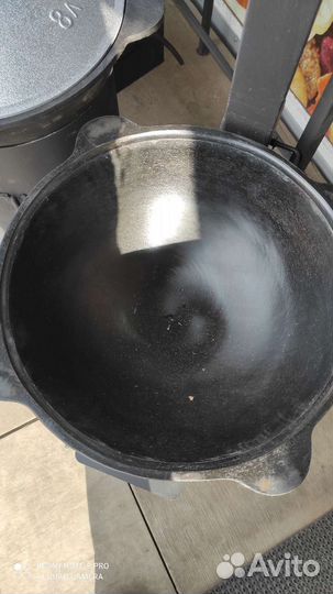 Казан чугунный с печкой