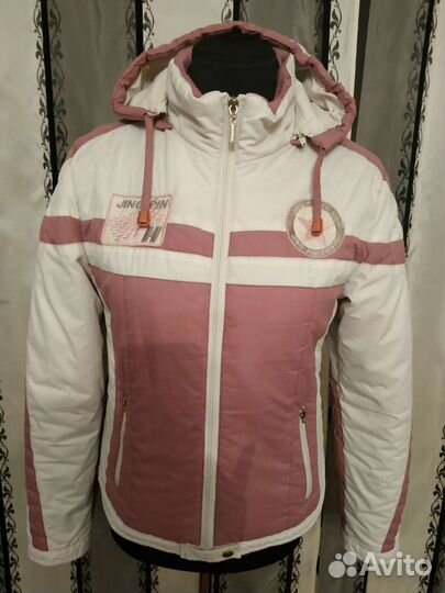 Куртки,демисезонные,44,46,48 р-ры,4 шт