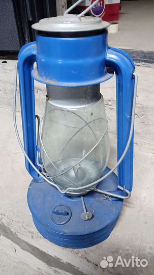 Керосиновый фонарь