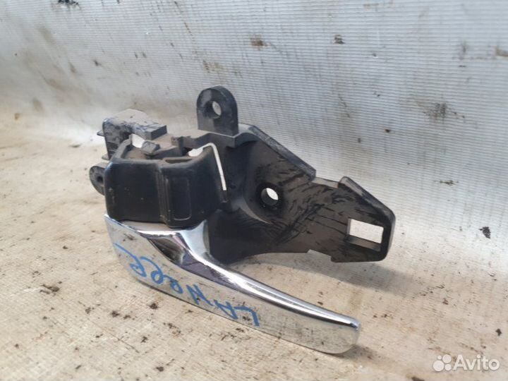 Ручка салона задняя левая Mitsubishi Lancer 9 4G18